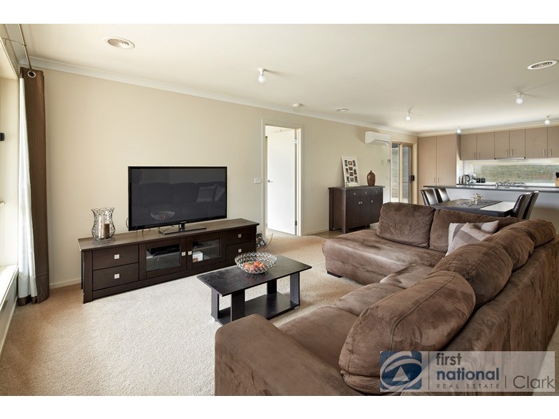 43 Dawson Drive, Warragul VIC 3820