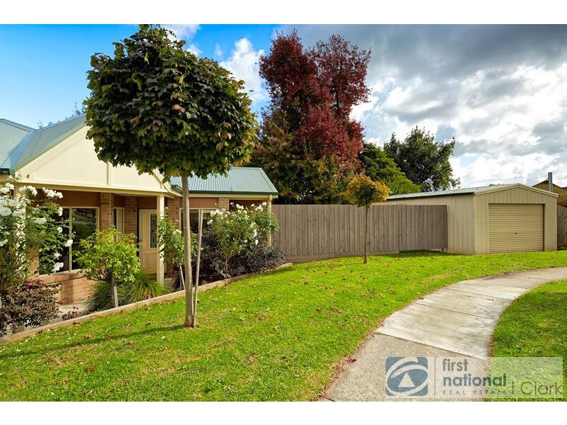 1/5 Karrala Court, Drouin VIC 3818