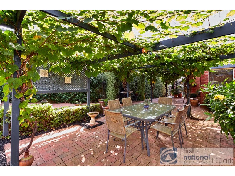 77 Twin Ranges Drive, Warragul VIC 3820