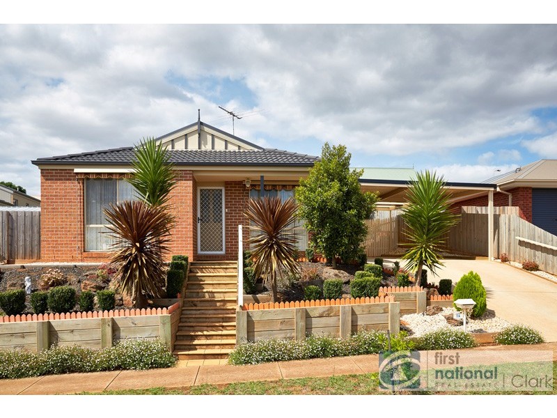 14 Emma Close, Drouin VIC 3818