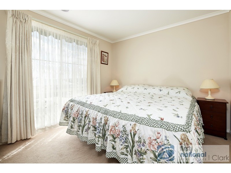 14 Emma Close, Drouin VIC 3818