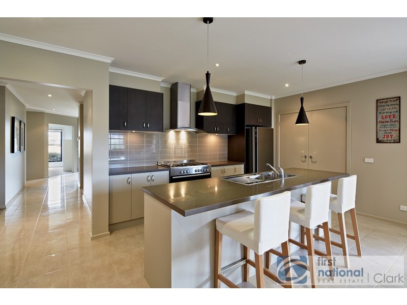 171 Twin Ranges Drive, Warragul VIC 3820
