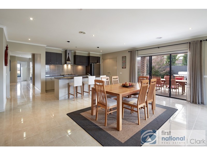 171 Twin Ranges Drive, Warragul VIC 3820