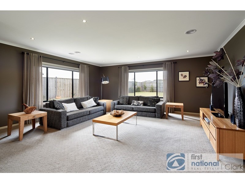 171 Twin Ranges Drive, Warragul VIC 3820