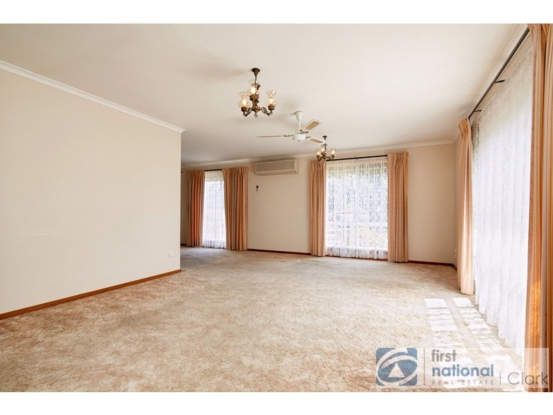 15 Blackwood Court, Drouin VIC 3818