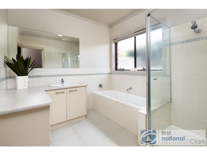 68 Dawson Drive, Warragul VIC 3820