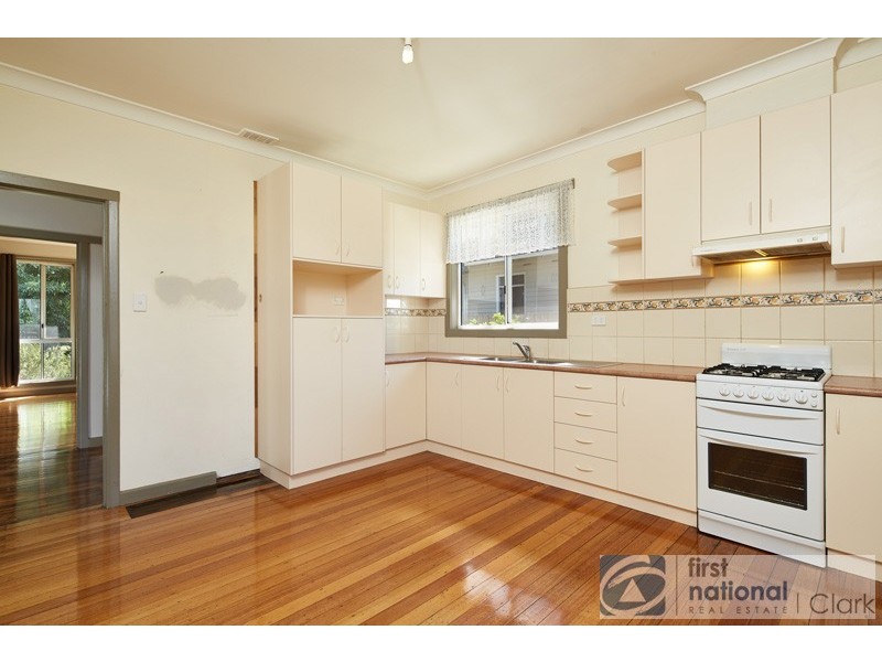 16 George Street, Warragul VIC 3820