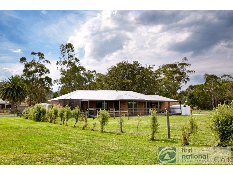 75 Shillinglaw Rd, Drouin VIC 3818