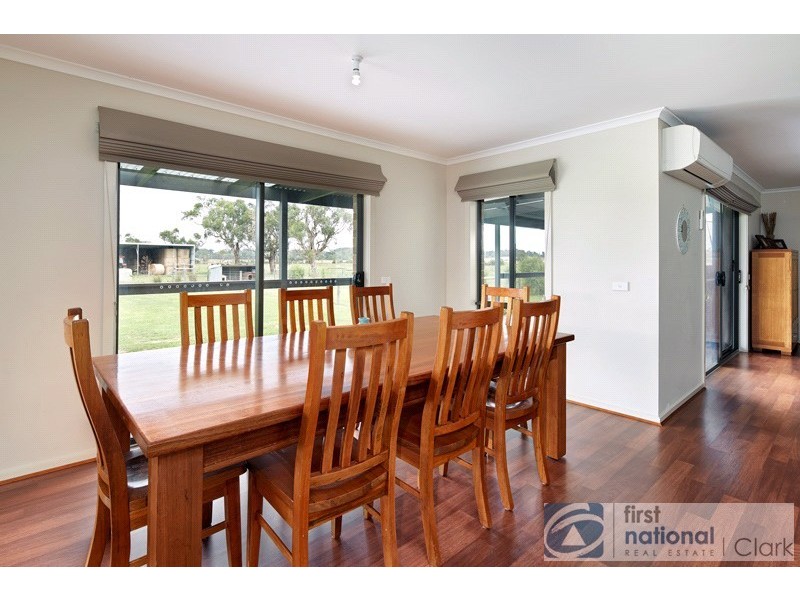 75 Shillinglaw Rd, Drouin VIC 3818