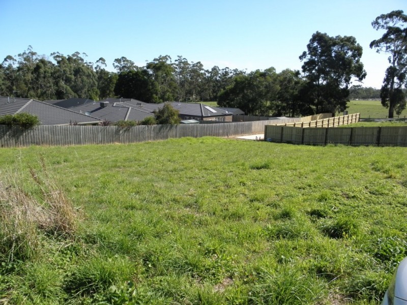 302 Settlement Road, Drouin VIC 3818