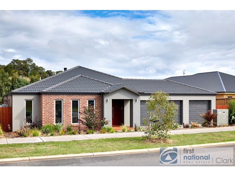 11 Kensington Drive, Warragul VIC 3820