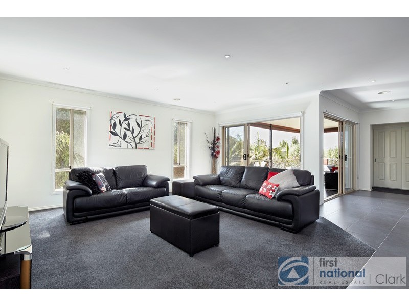 26 Montrose Street, Warragul VIC 3820