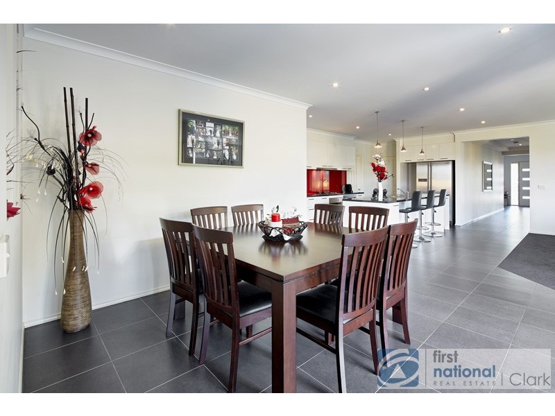 26 Montrose Street, Warragul VIC 3820