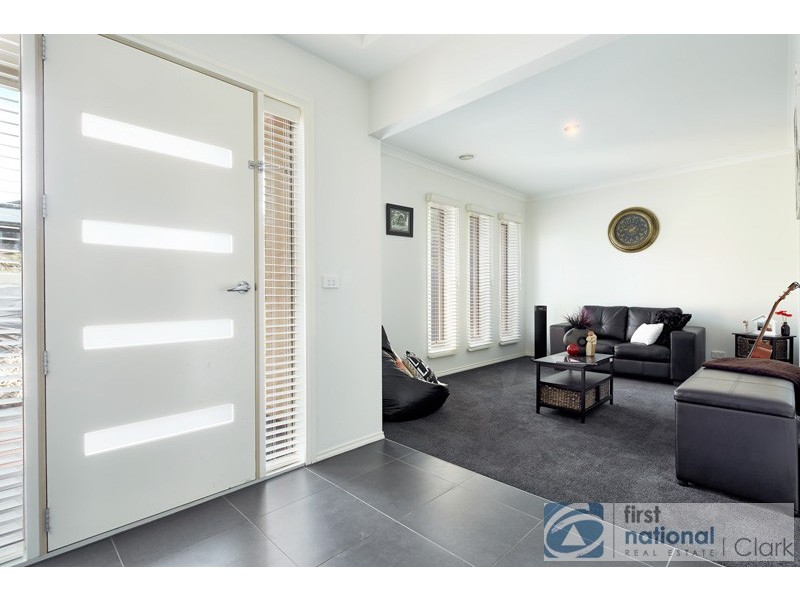 26 Montrose Street, Warragul VIC 3820