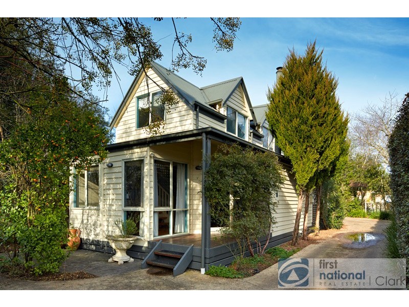 16 Campbell Street, Yarragon VIC 3823