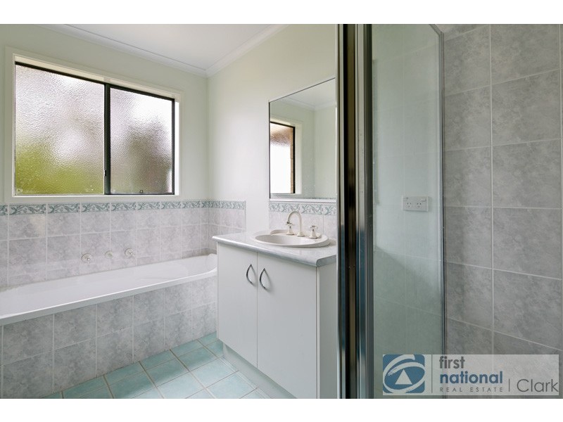 70 School Road, Crossover VIC 3821