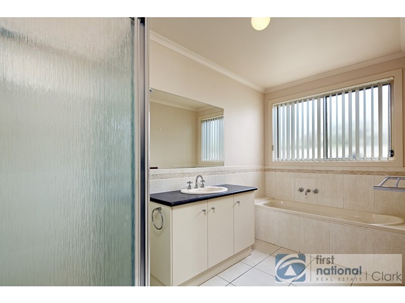 94 Stoddarts Road, Warragul VIC 3820