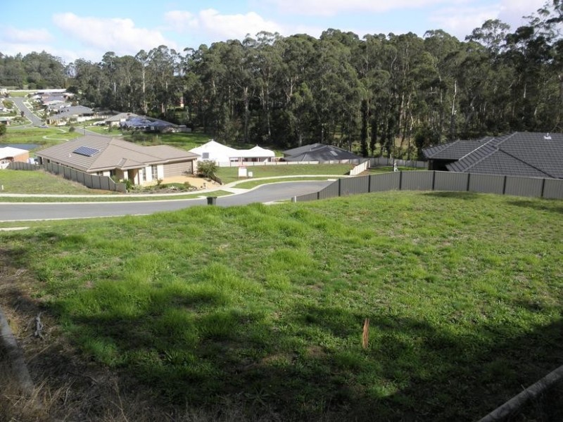 8 Watercress Court, Drouin VIC 3818