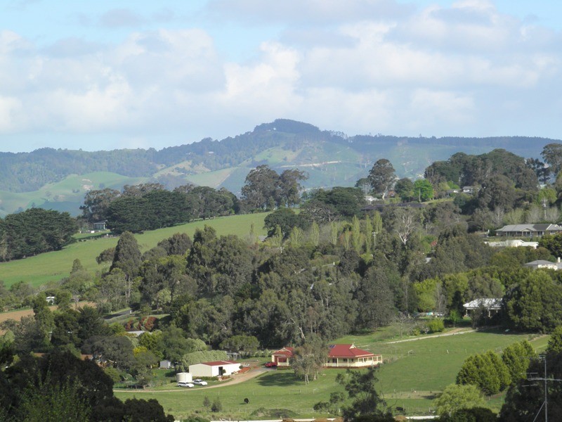 8 Fernery Boulevard, Warragul VIC 3820