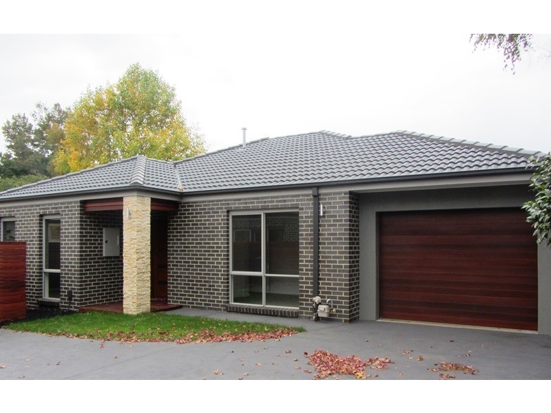 2/14 George Street, Warragul VIC 3820