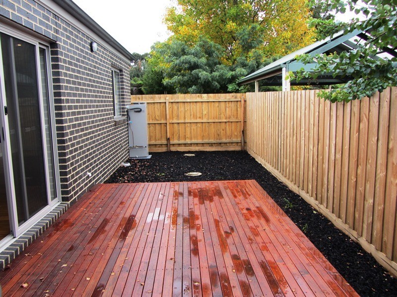 2/14 George Street, Warragul VIC 3820