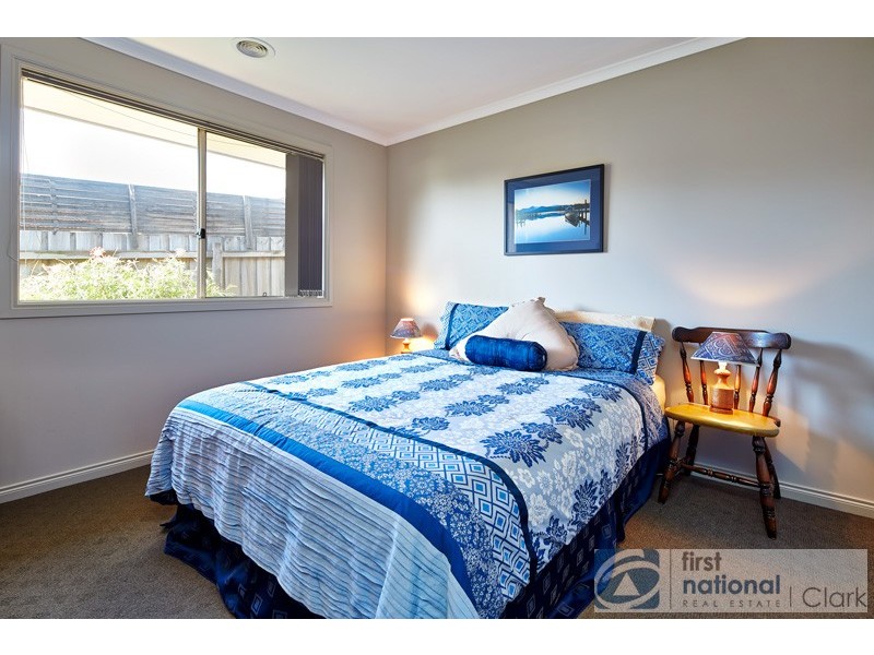 8 Park Vista, Drouin VIC 3818