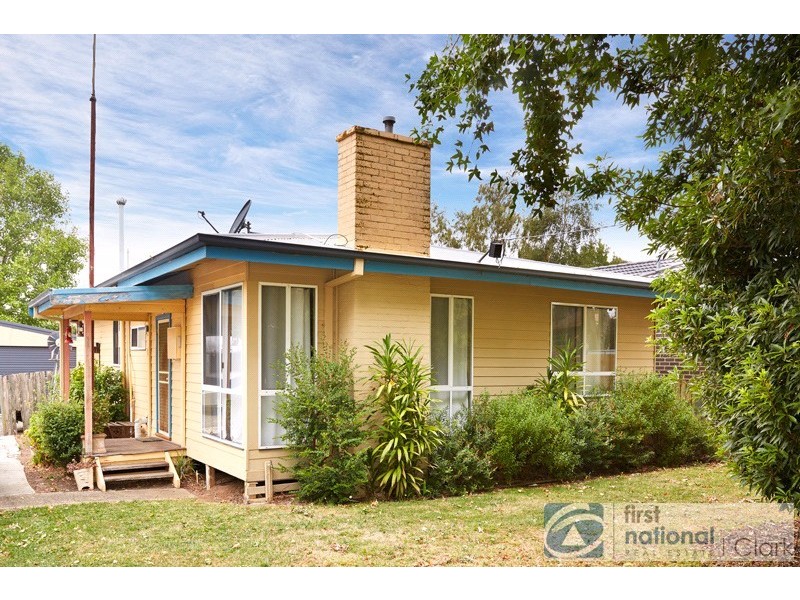 16 George Street, Warragul VIC 3820