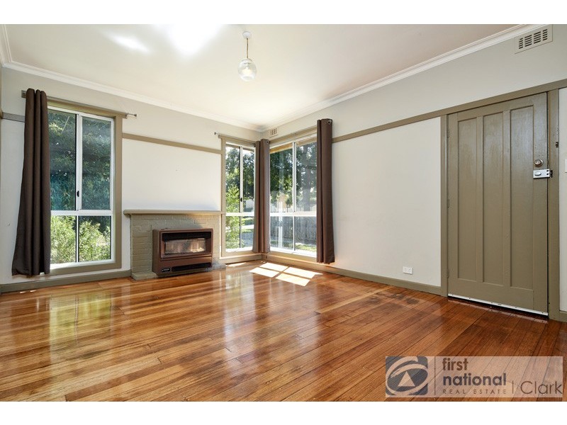16 George Street, Warragul VIC 3820