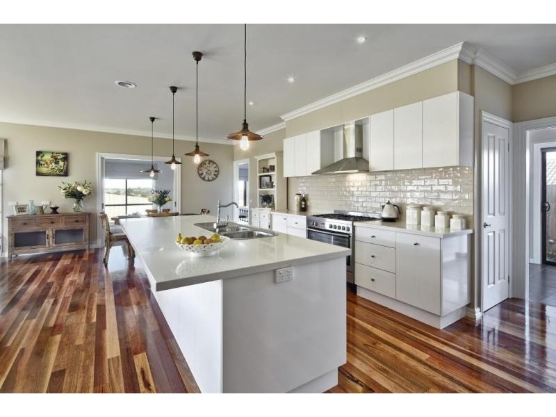 46 Kensington Square, Drouin VIC 3818