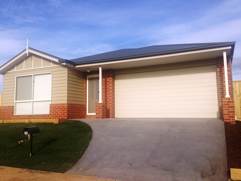183 Twin Ranges Drive, Warragul VIC 3820