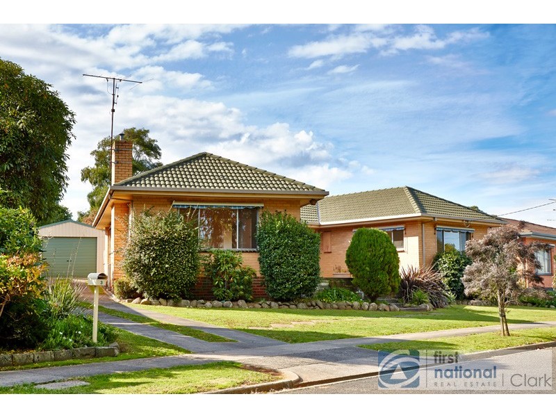 3 Princes Avenue, Drouin VIC 3818