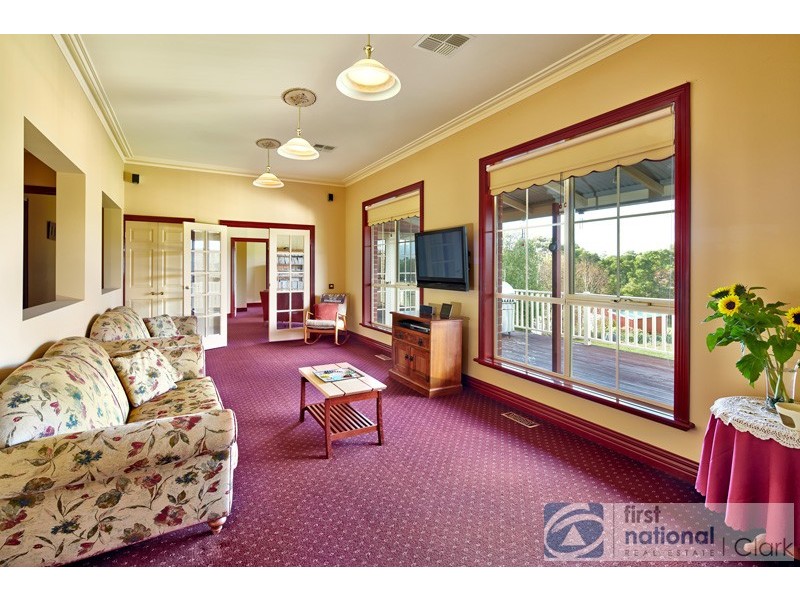 13 Millennium Court, Drouin VIC 3818