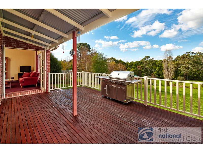 13 Millennium Court, Drouin VIC 3818