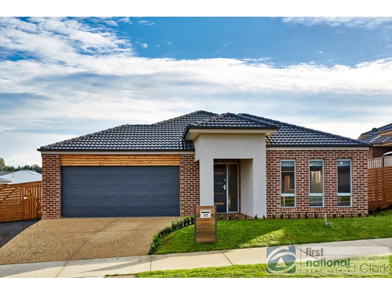 172 Twin Ranges Drive, Warragul VIC 3820