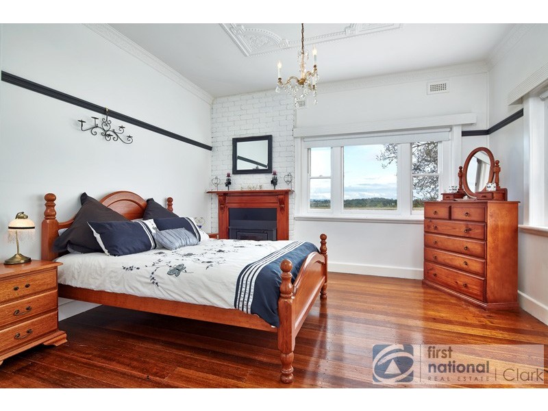 18 Bunjil Drive, Drouin VIC 3818