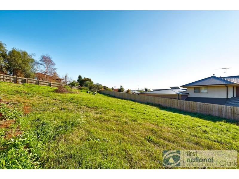 13 Ruby Close, Warragul VIC 3820