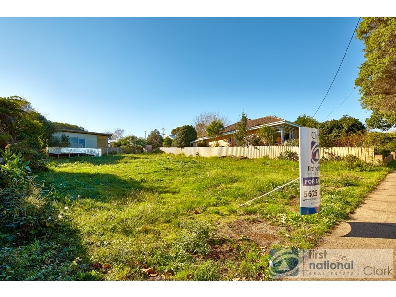 19 Church Street, Drouin VIC 3818