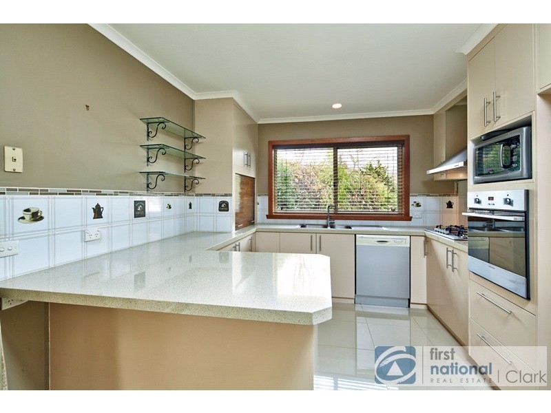 28 Windhaven Court, Warragul VIC 3820