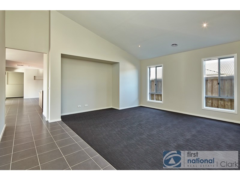 161 Twin Ranges Drive, Warragul VIC 3820