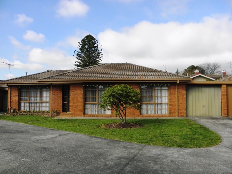 4/7 Princes Way, Drouin VIC 3818