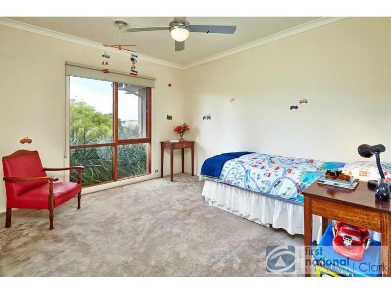 14 Bunjil Drive, Drouin VIC 3818