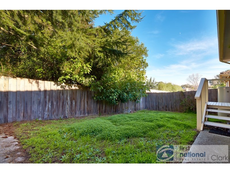 7/27 High Street, Bunyip VIC 3815