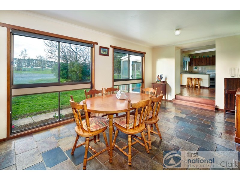 100 Silbys Road, Darnum VIC 3822