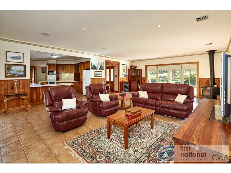 66 Duncans Rd, Nilma North VIC 3821