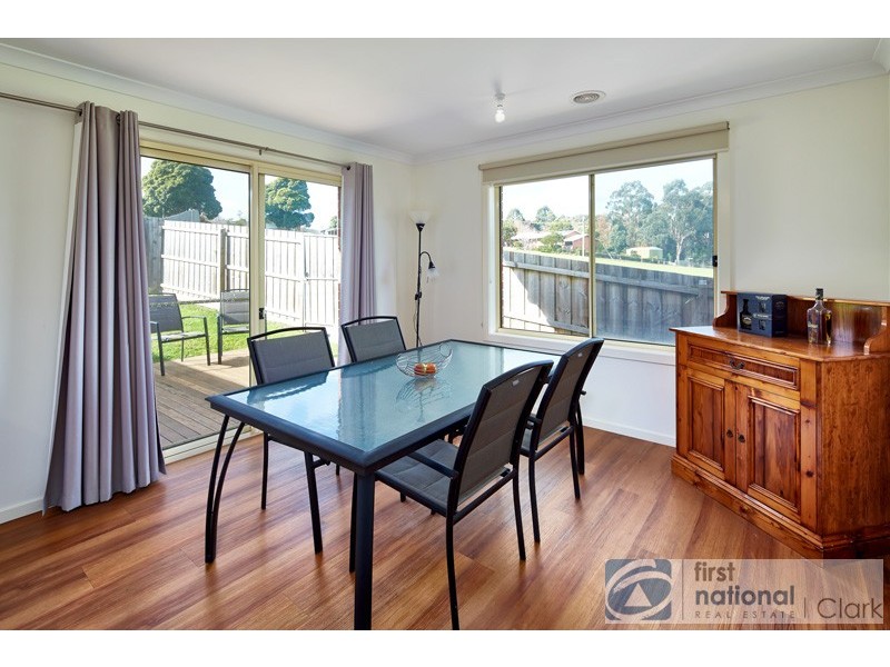 4 Sturt Place, Warragul VIC 3820