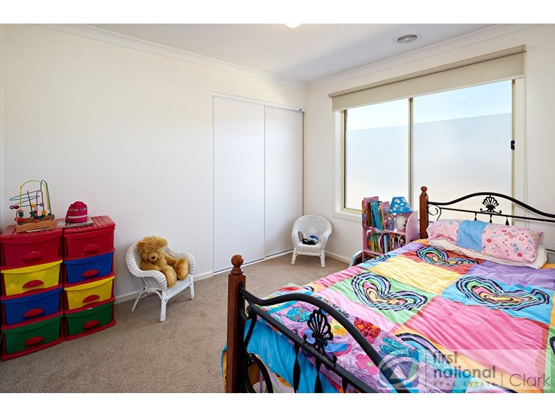 4 Sturt Place, Warragul VIC 3820