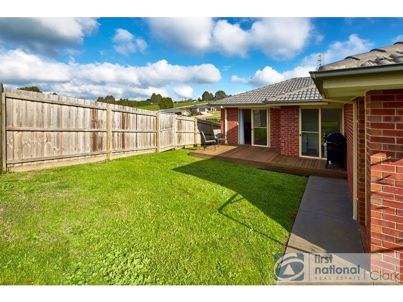 4 Sturt Place, Warragul VIC 3820