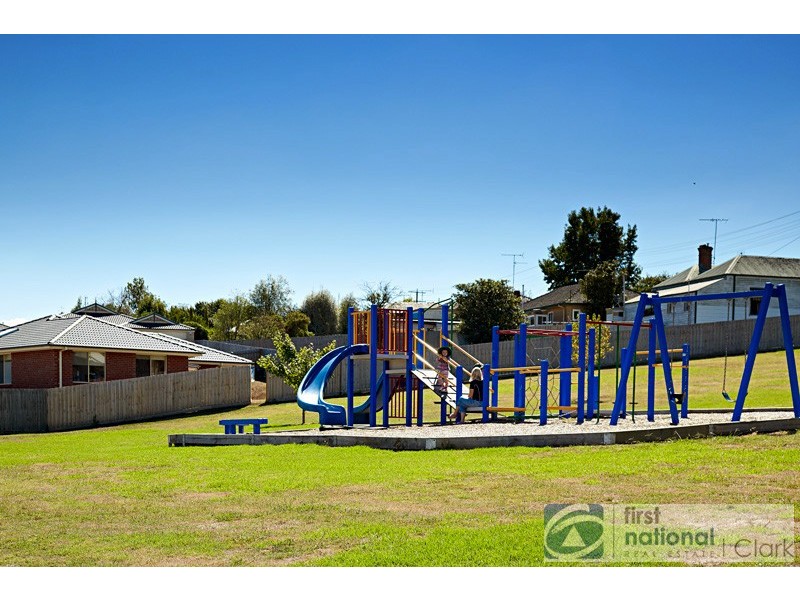 4 Sturt Place, Warragul VIC 3820