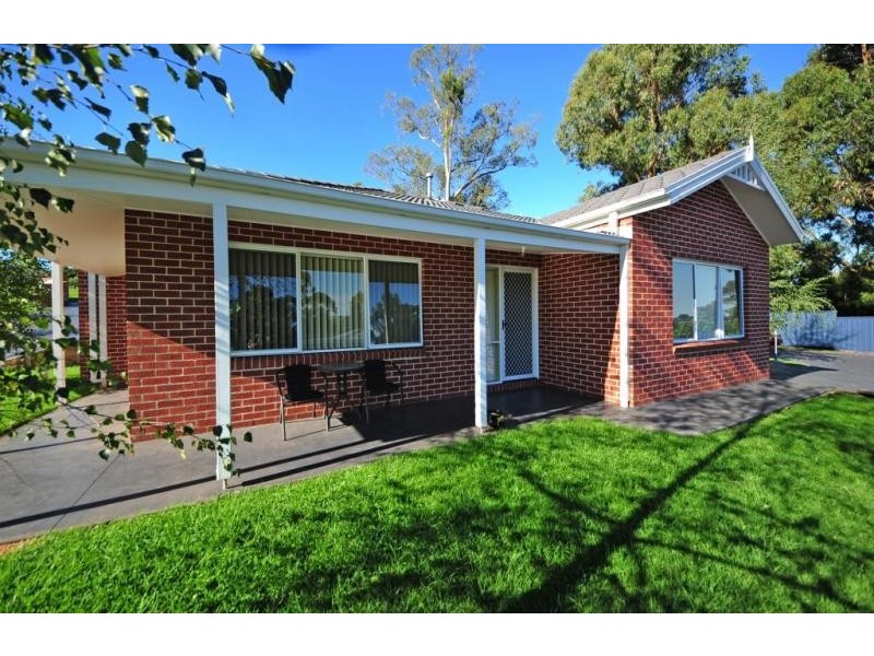 4/34 Longwarry Road, Drouin VIC 3818