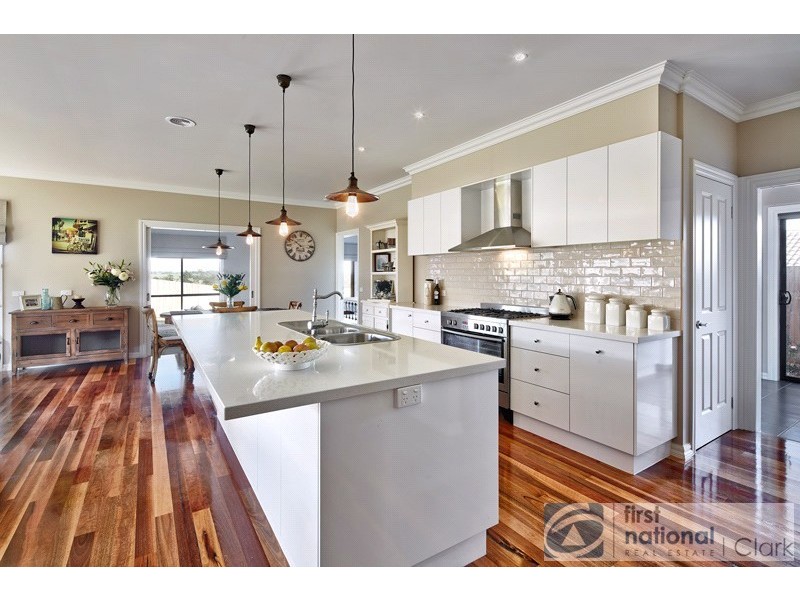 46 Kensington Square, Drouin VIC 3818